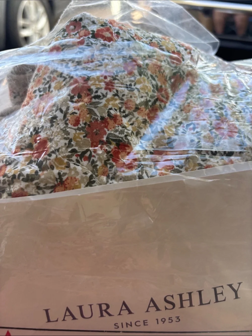 Laura Ashley - King Quilt Set, Lightweight Cotton Loveston Burnt Orange, King)